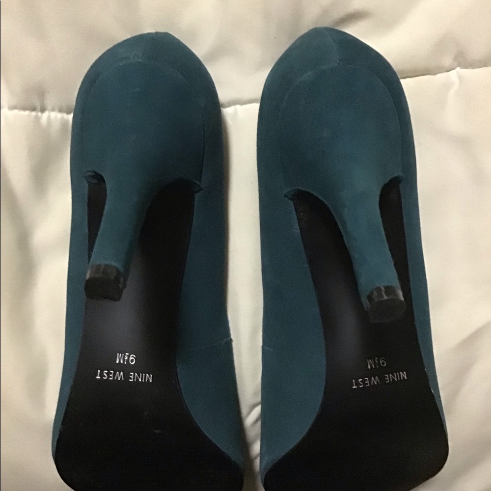 Nine West pumps